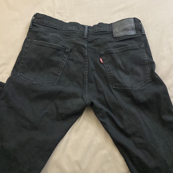 Levi’s black 513 jeans - Picture 2 of 3